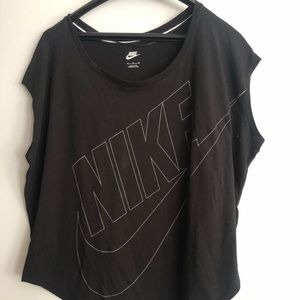 Nike Tops - nike workout top Nike Tops - nike workout top